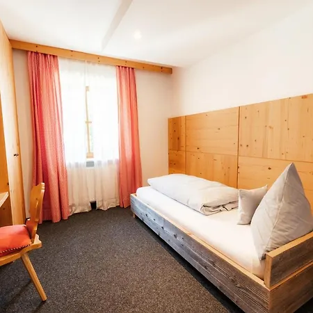 Gasthof Bogenrieder Guest house
