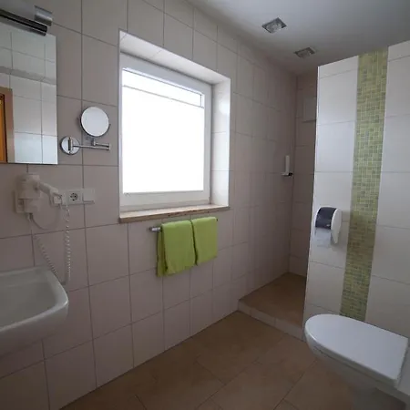 Bogenrieder Pensionat 3*